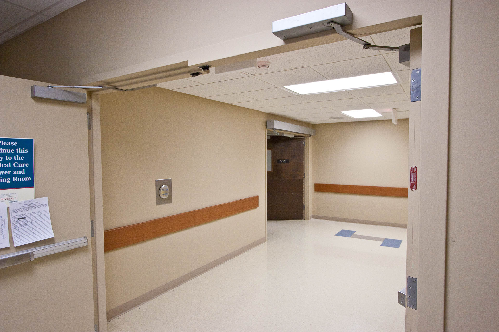 St Vincents ICU Corridor