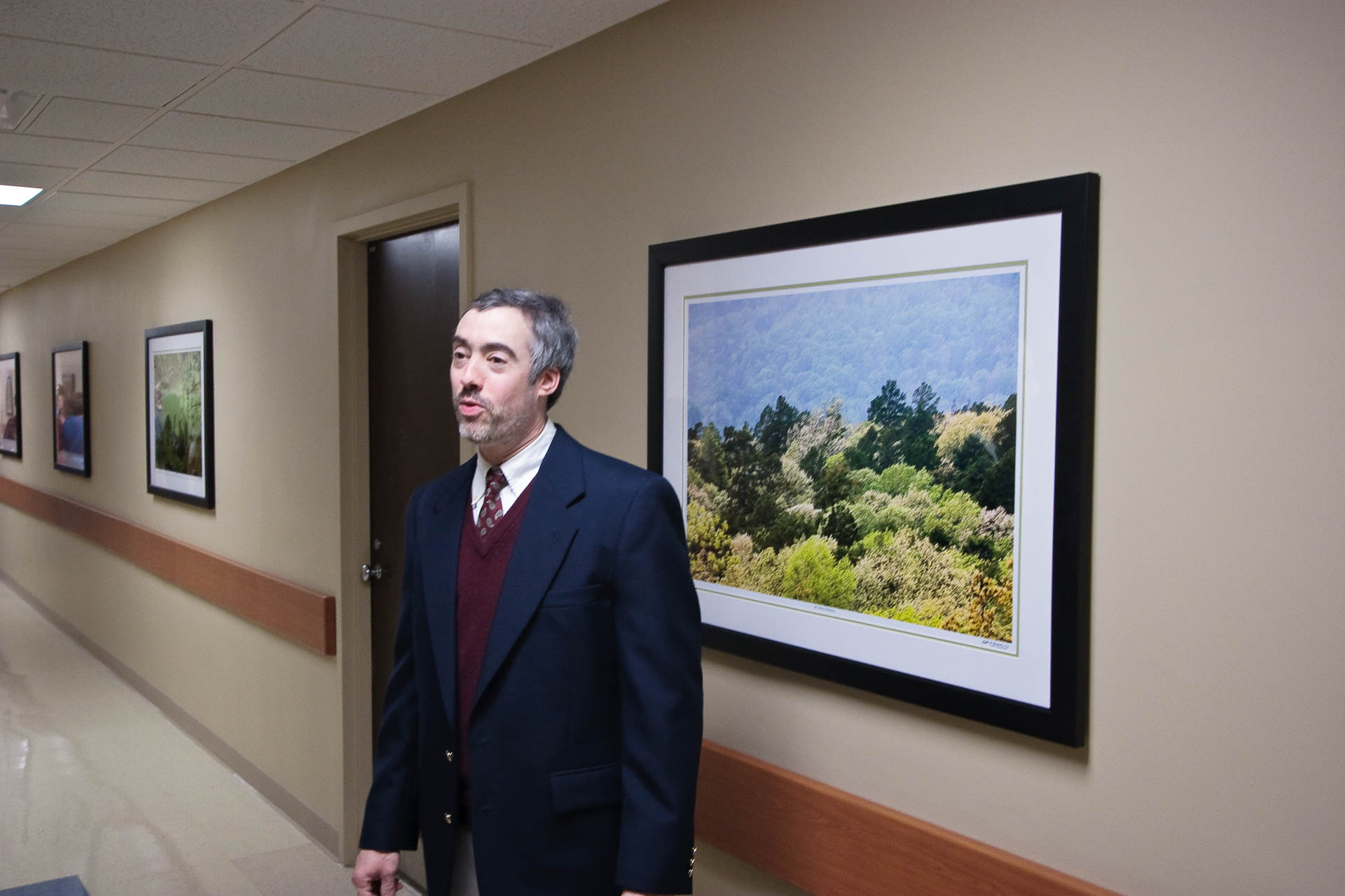 St Vincents ICU Corridor