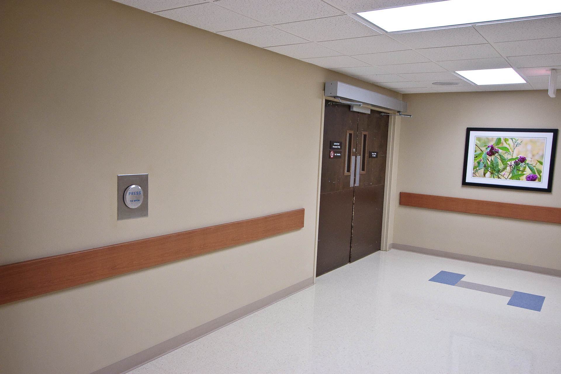 St Vincents ICU Corridor