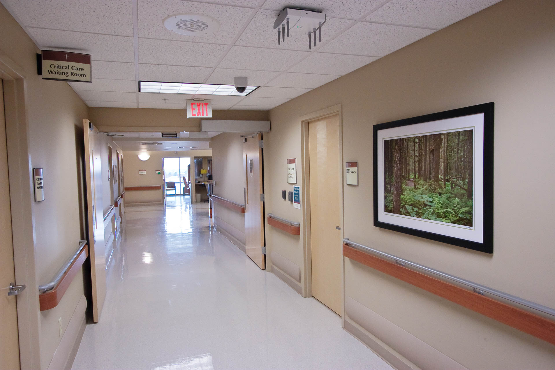 St Vincents ICU Corridor