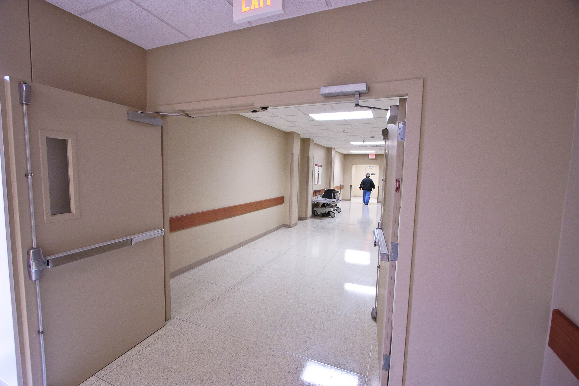 St Vincents ICU Corridor